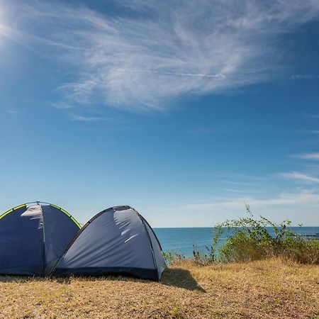 Steller Hostel & Camping Odessa Eksteriør billede